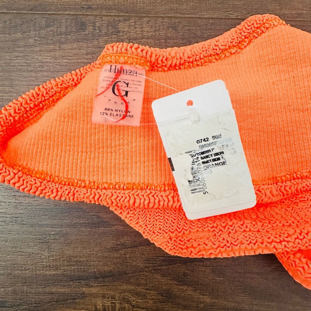 Hunza G Nancy Bikini Top - Picture 6 of 7